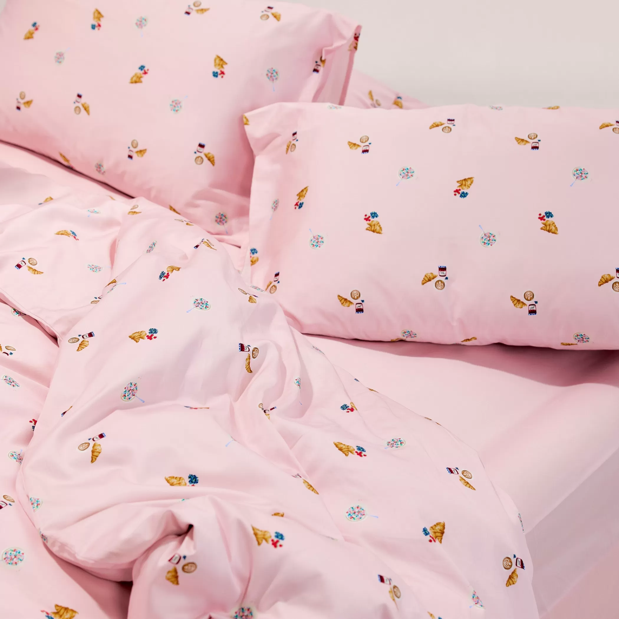 Breakfast Club | Accessories | Lounge Breakfast Club Pillow Case (2-pack) - Pink