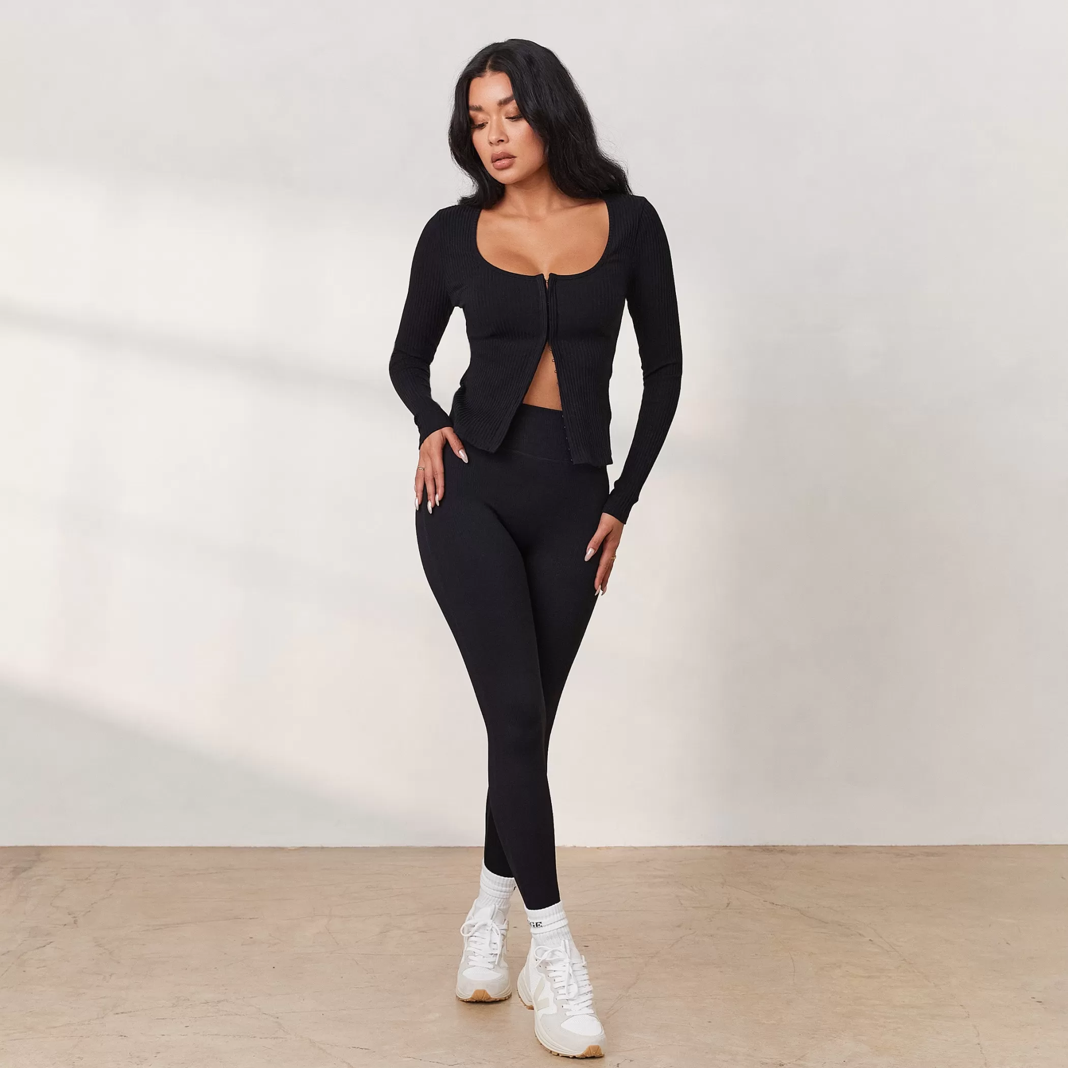 T-shirts & Tops | Lounge Cozy Hook and Eye Long Sleeve Top - Black