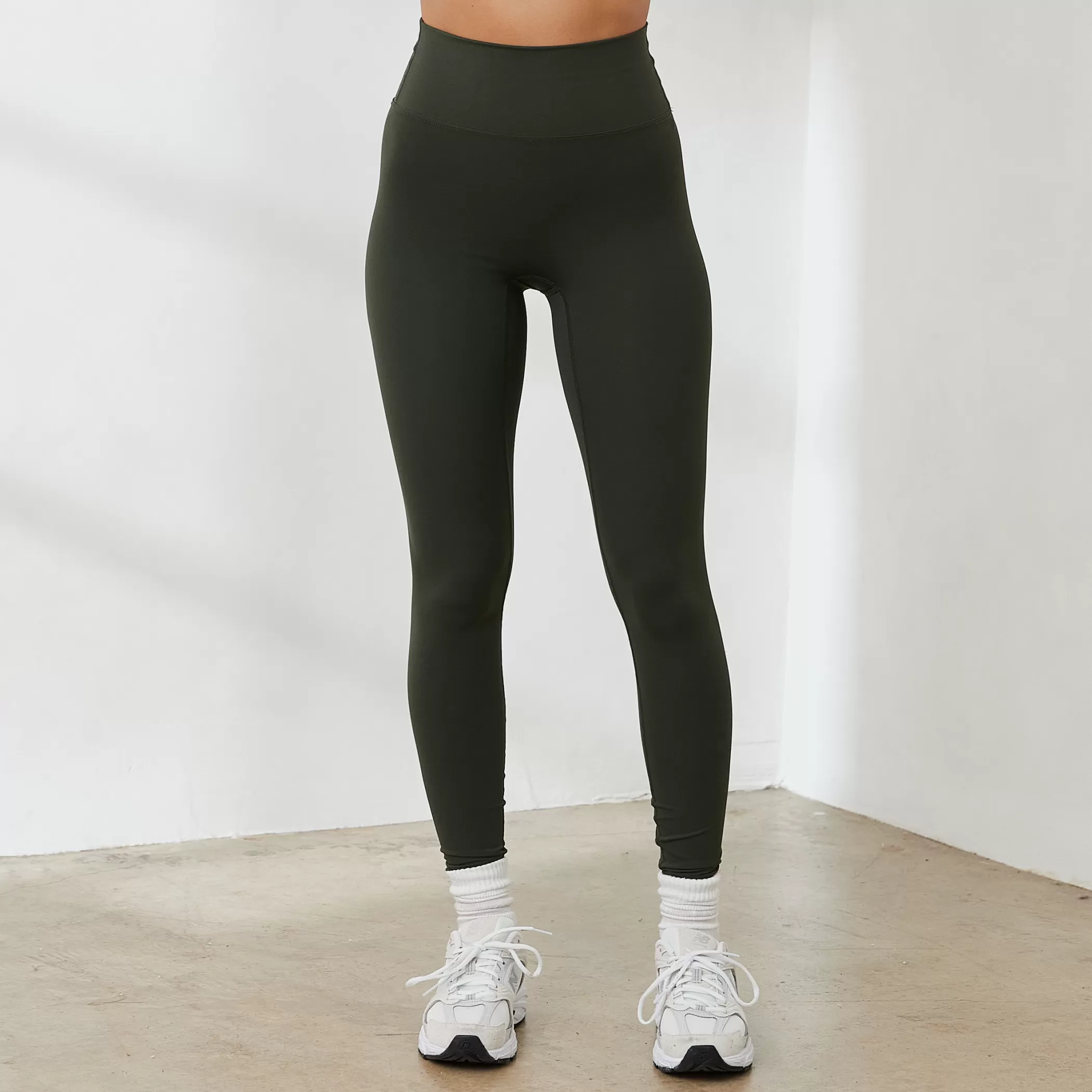 Essential | Loungewear | Lounge Essential Leggings - Pine Green PineGreen