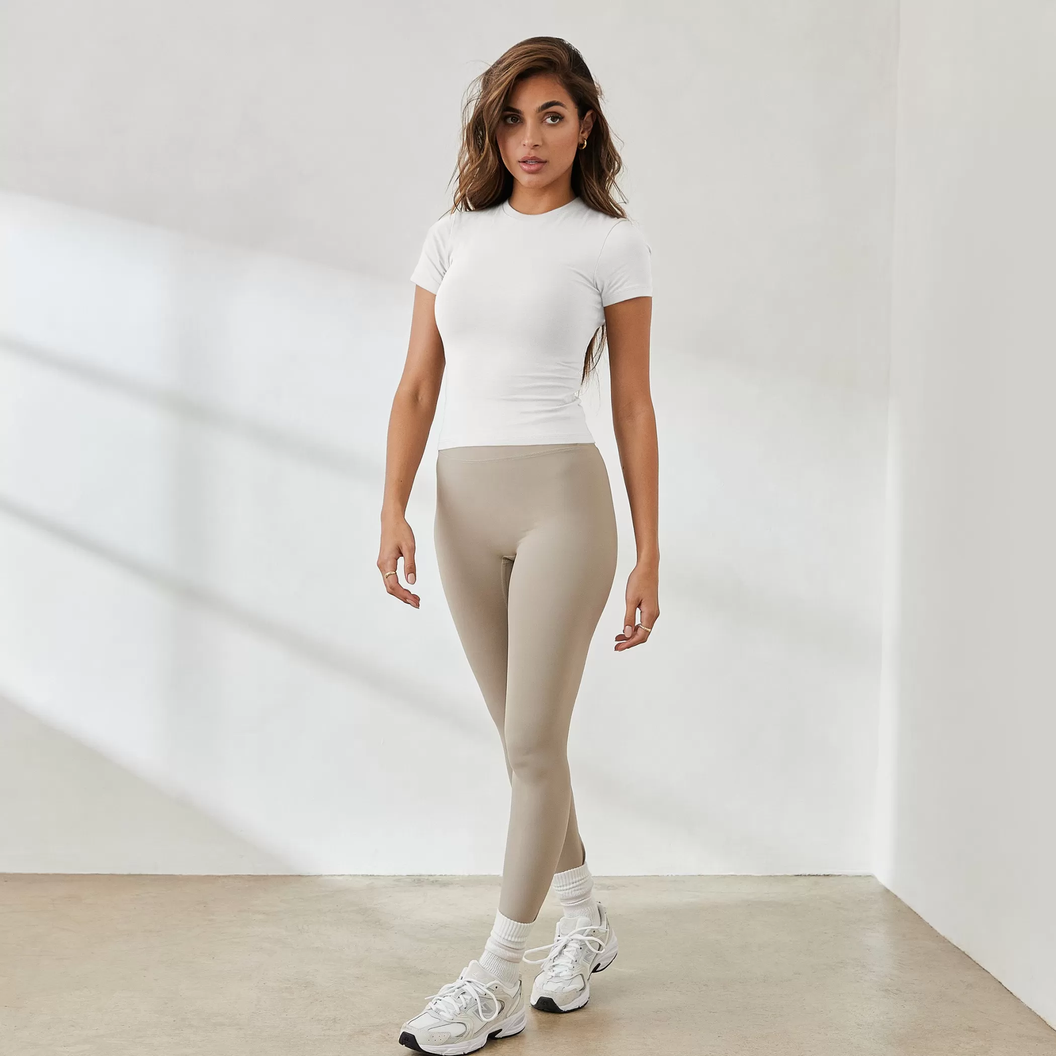 T-shirts & Tops | Lounge Essential Short Sleeve Fitted T-Shirt - White