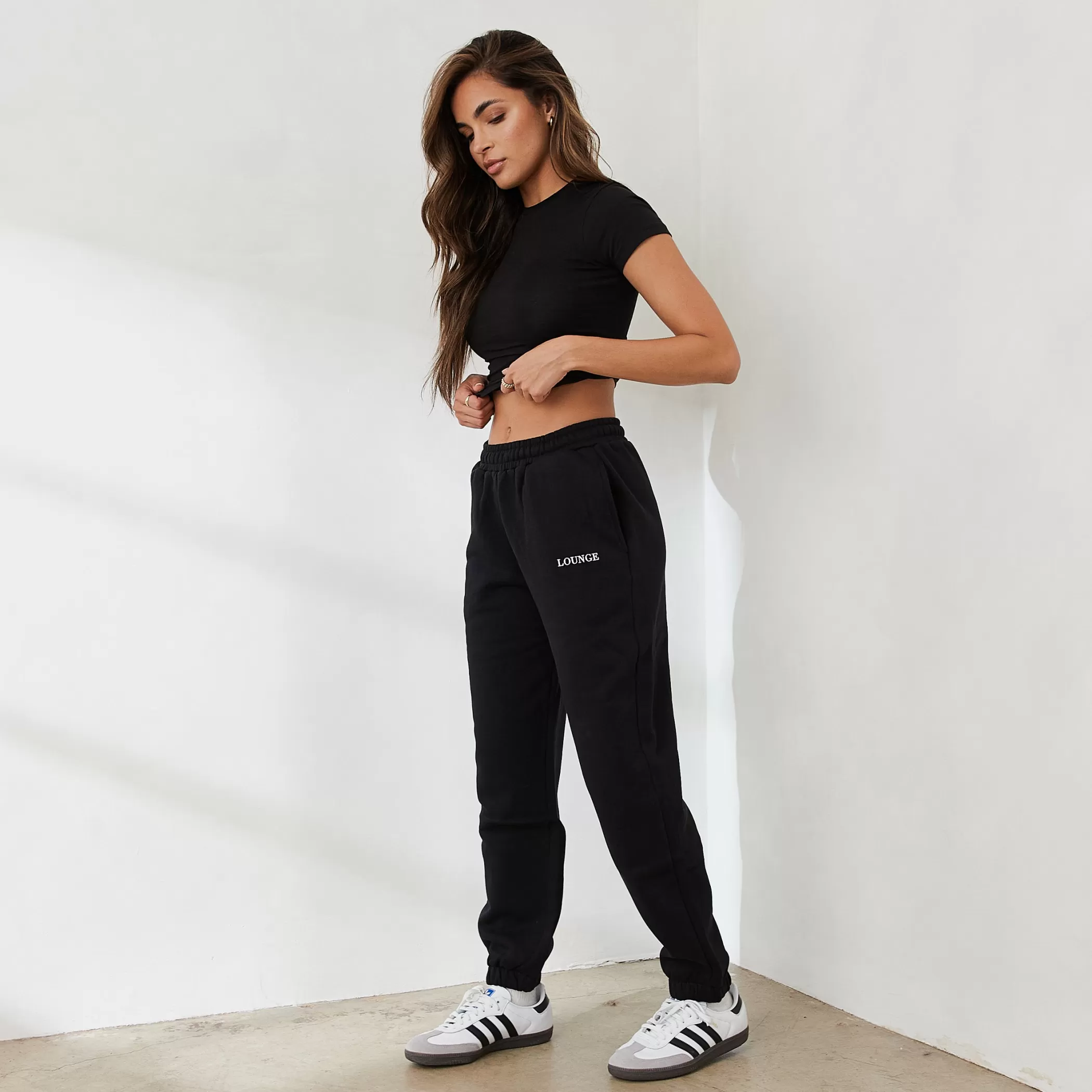 Essential | Loungewear | Lounge Essential Sweatpants - Black