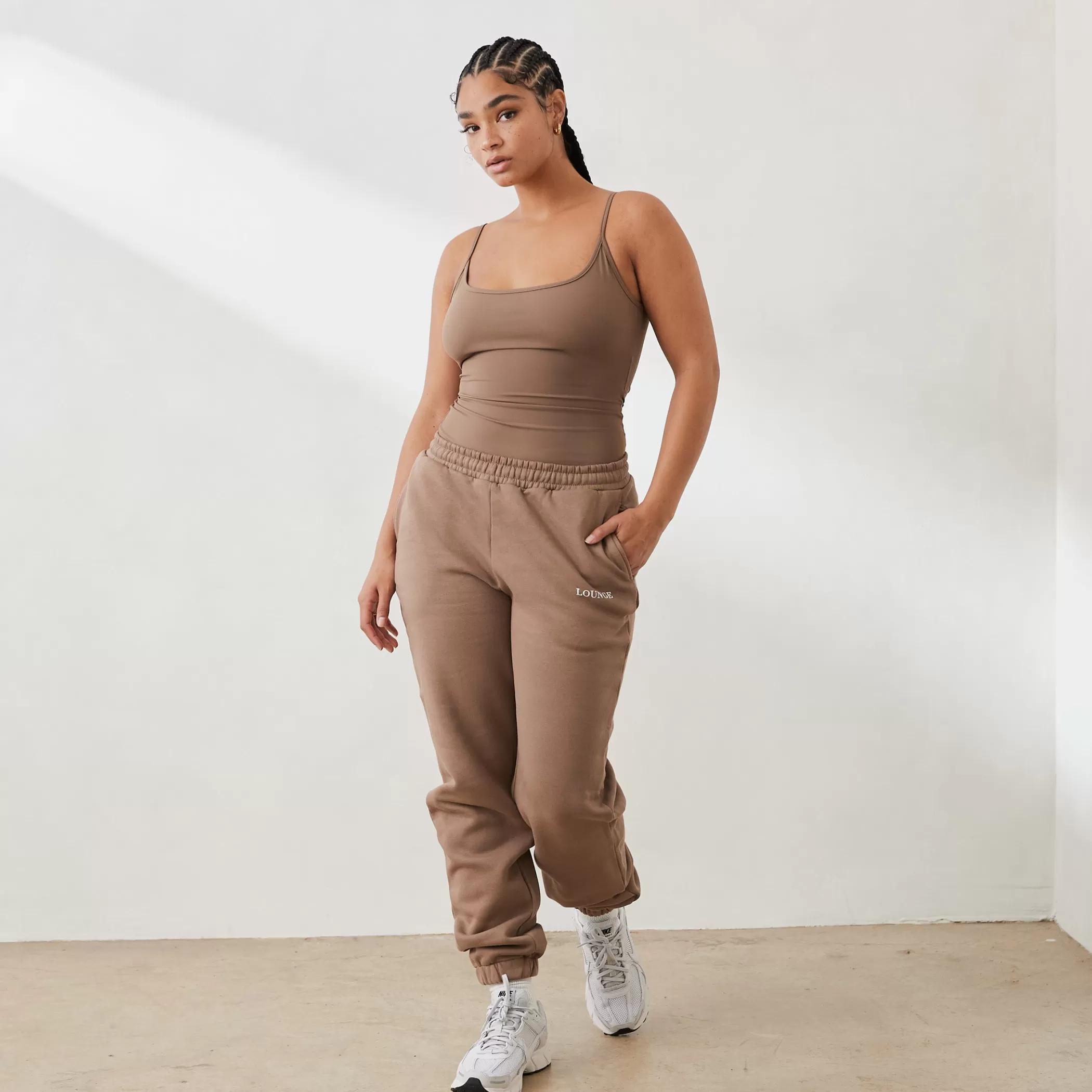 Essential | Loungewear | Lounge Essential Sweatpants - Coffee