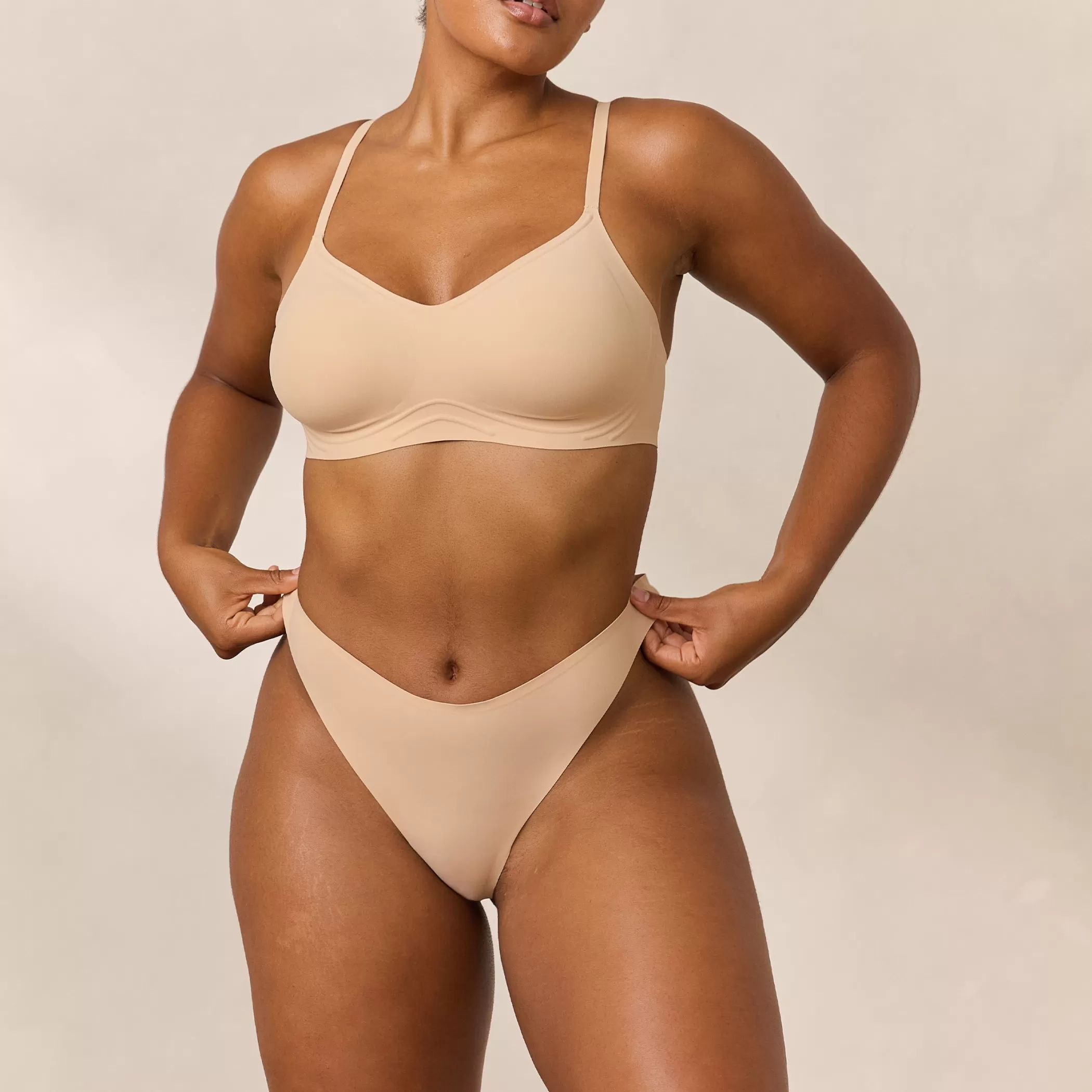 Bralettes | T-shirt Bras | Lounge Everyday Flex Bralette - Sand
