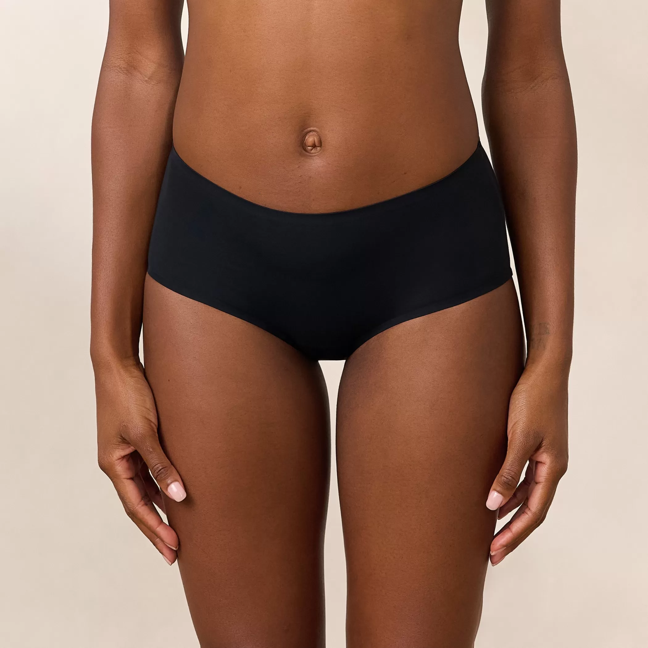Boyshorts | Briefs | Lounge Everyday Form Boyshort - Black