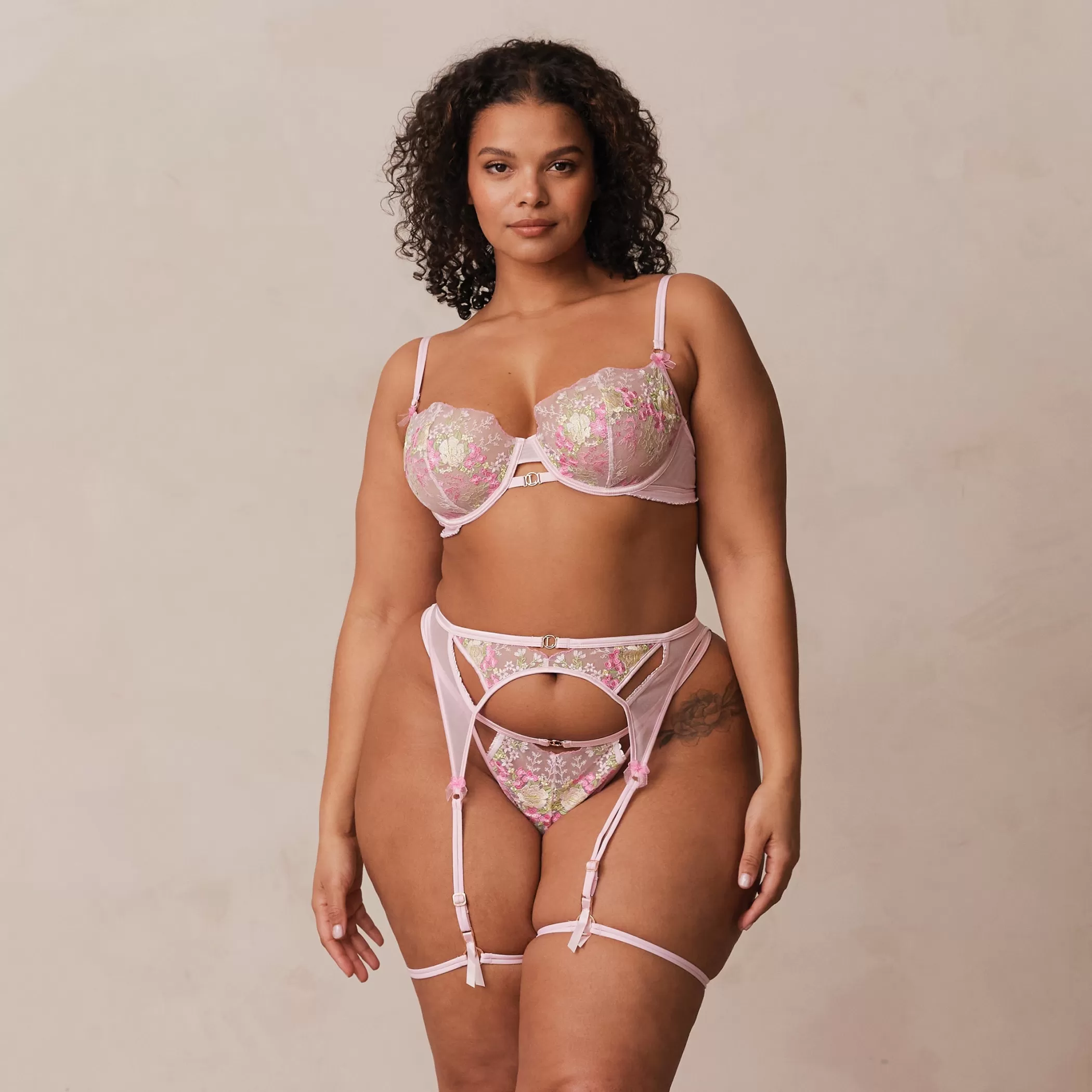 Intimates Sets | Lace | Lounge Liana Intimates Set - Pink