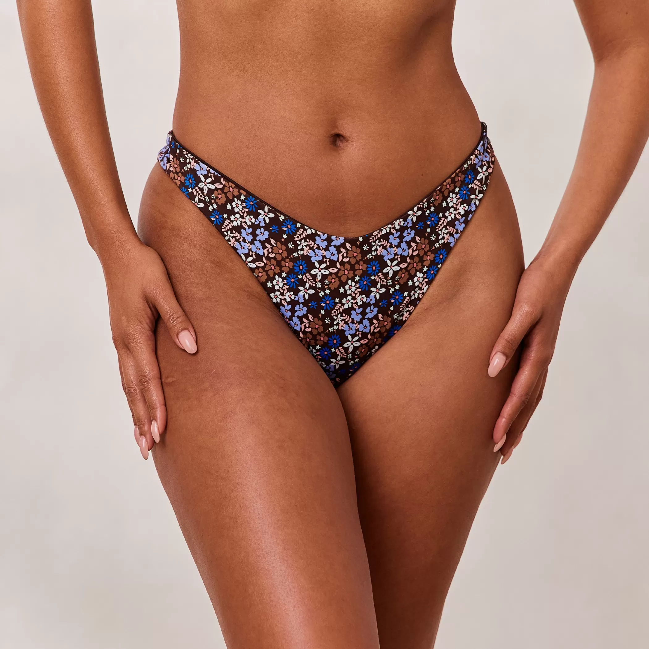 Reversible | Bikinis | Lounge Reversible Bikini Thong - Brown/Floral