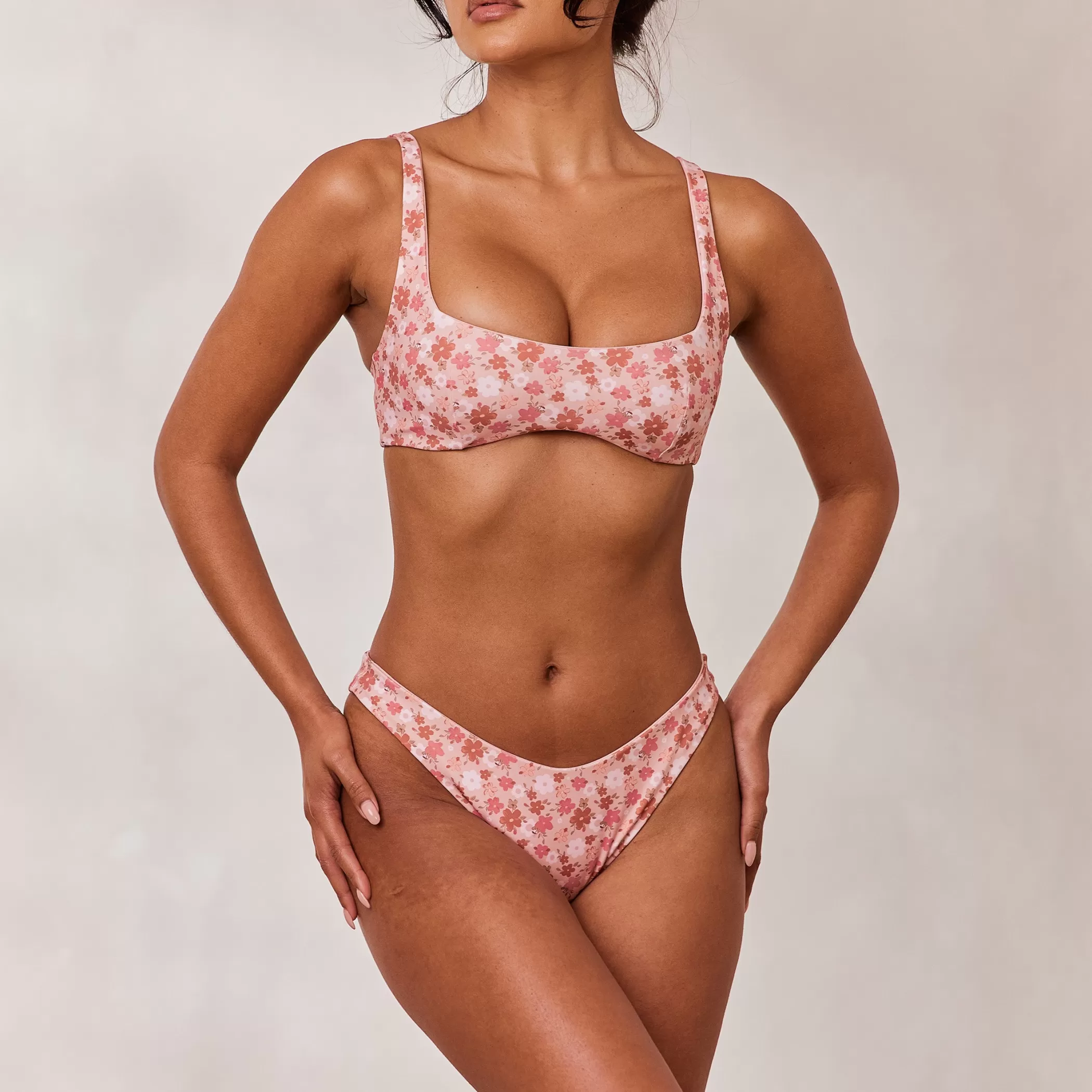 Reversible | Bikinis | Lounge Reversible Plunge Bikini Top - Pink/Floral