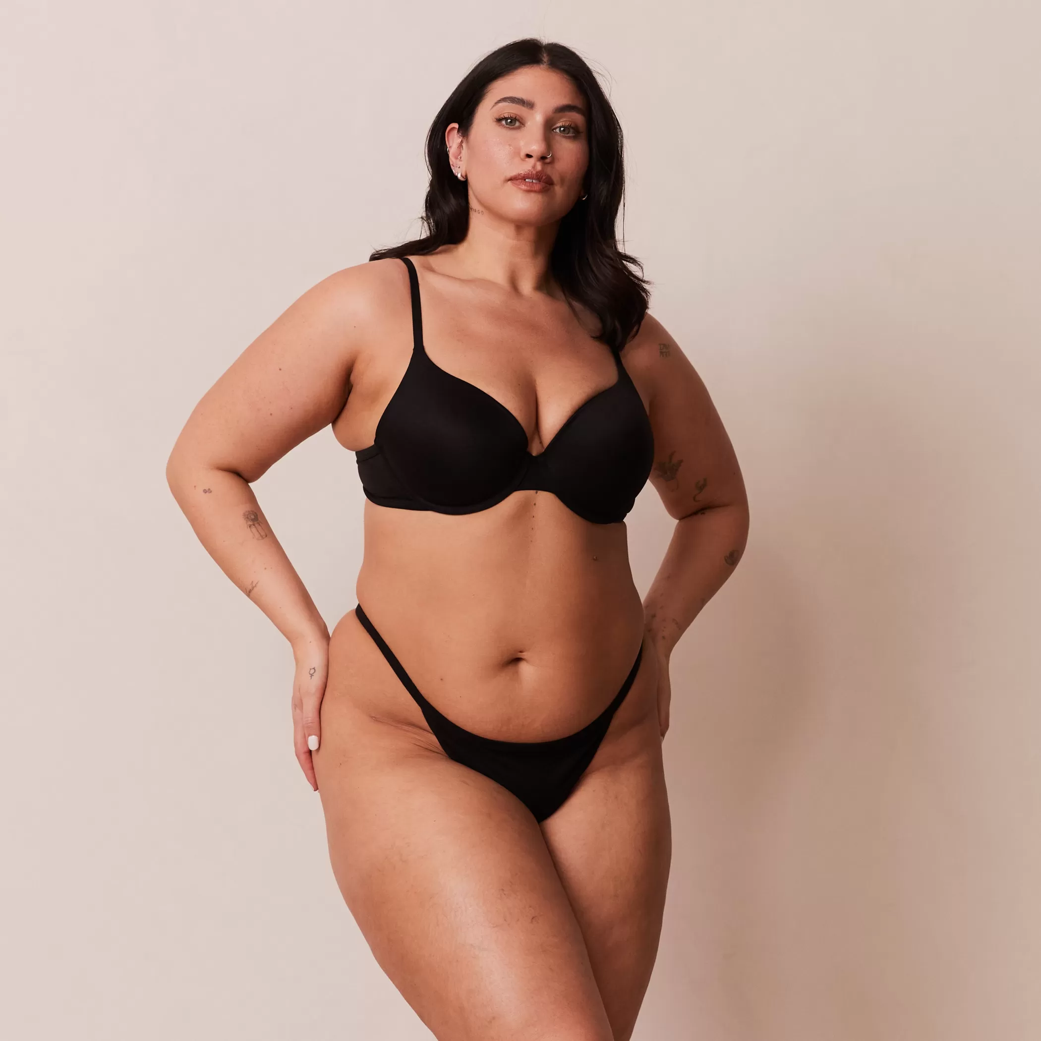 Solutions | T-shirt Bras | Lounge Sculpt Push-Up T-shirt Bra & G-string/Briefs Set - Black