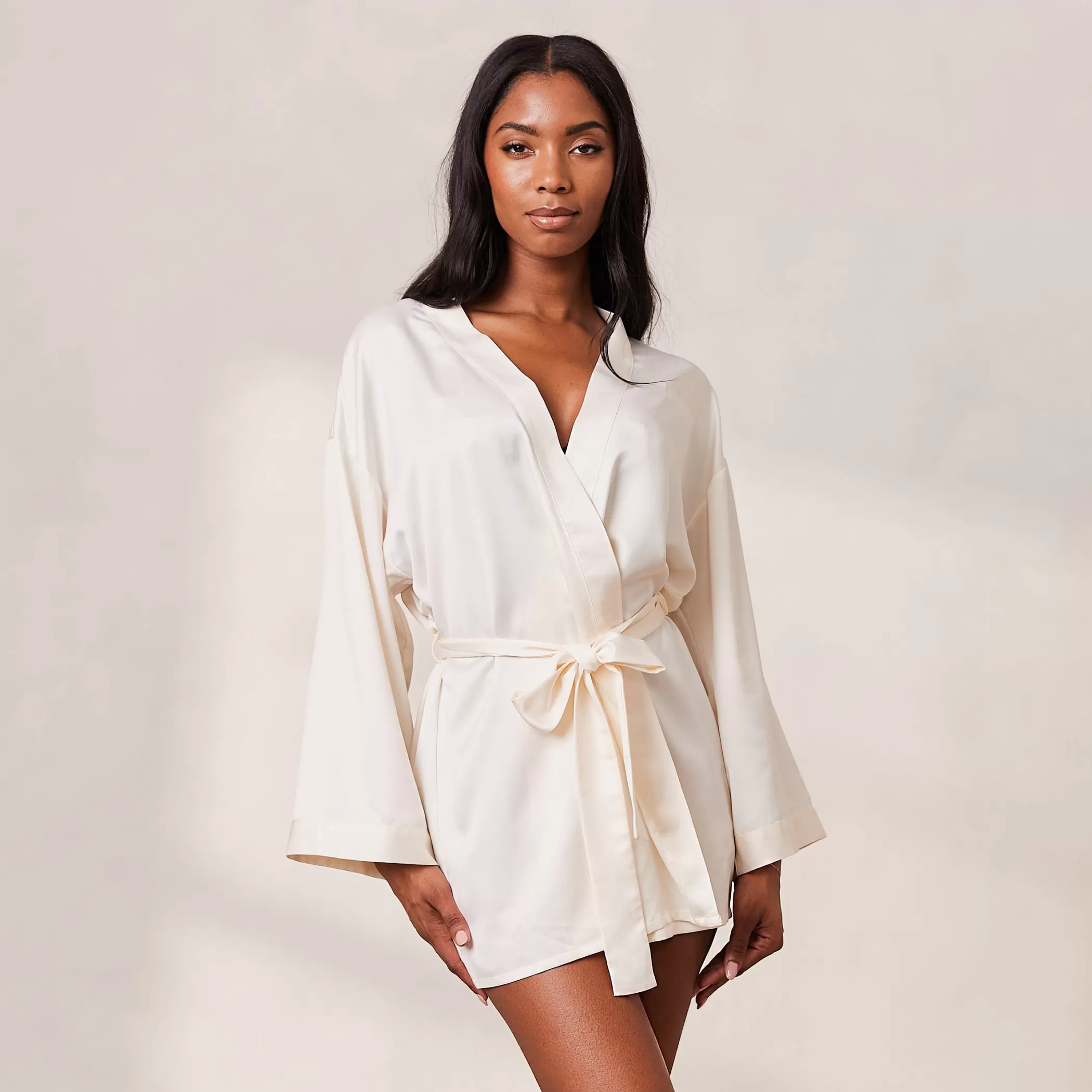 Bathrobes | Lounge Signature Satin Robe - Pearl