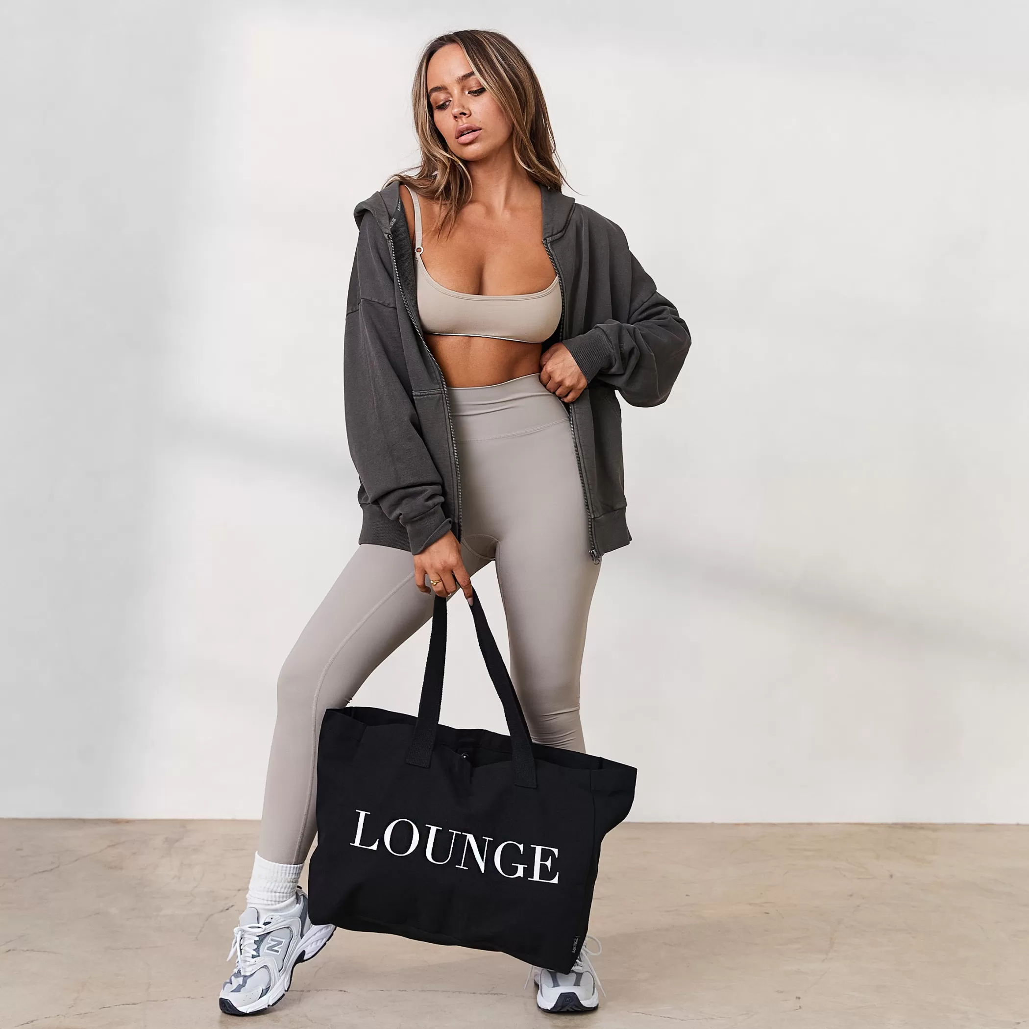 Socks & Accessories | Lounge Signature Tote Bag - Black