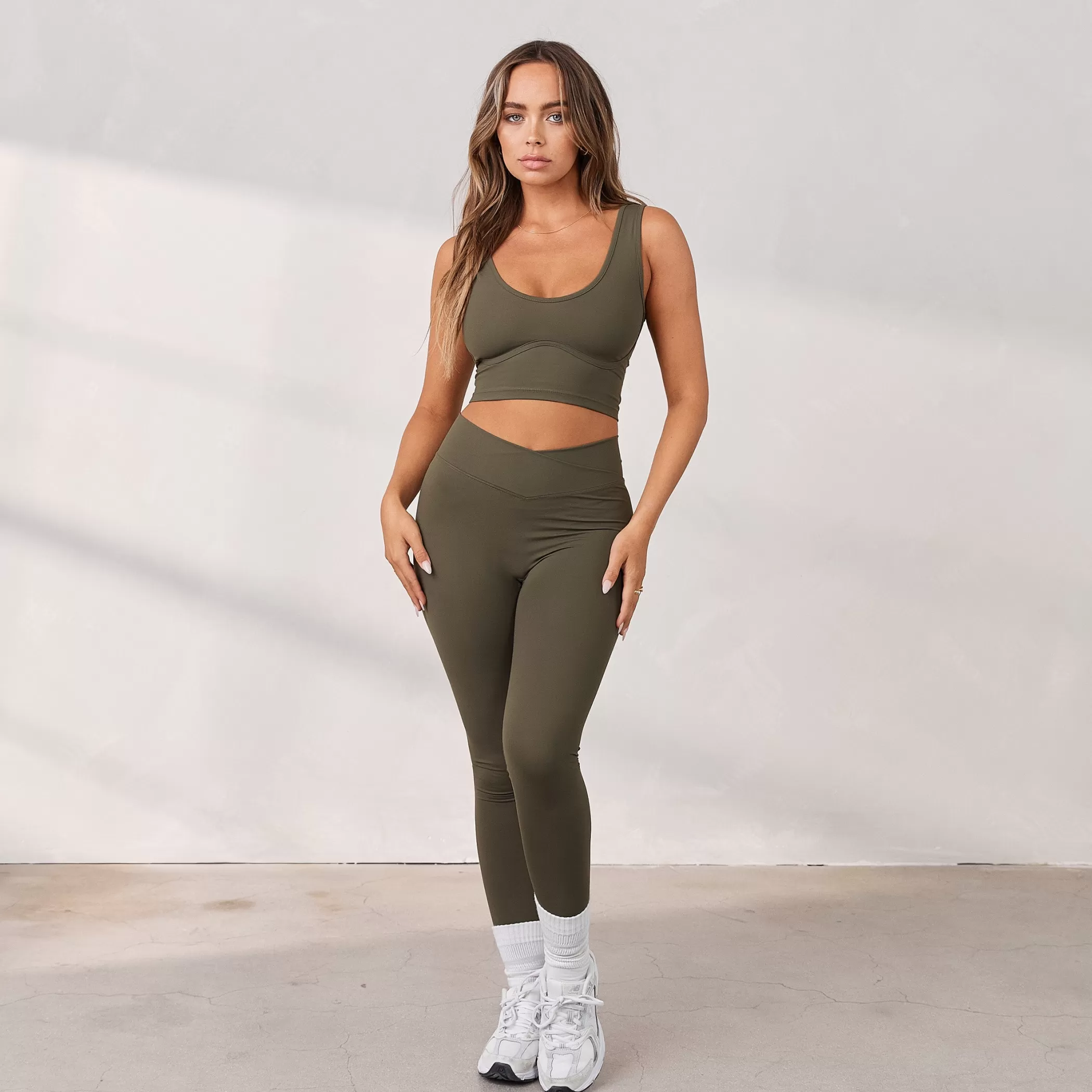 Clothing | Lounge Silhouette Crossover Leggings - Cedar