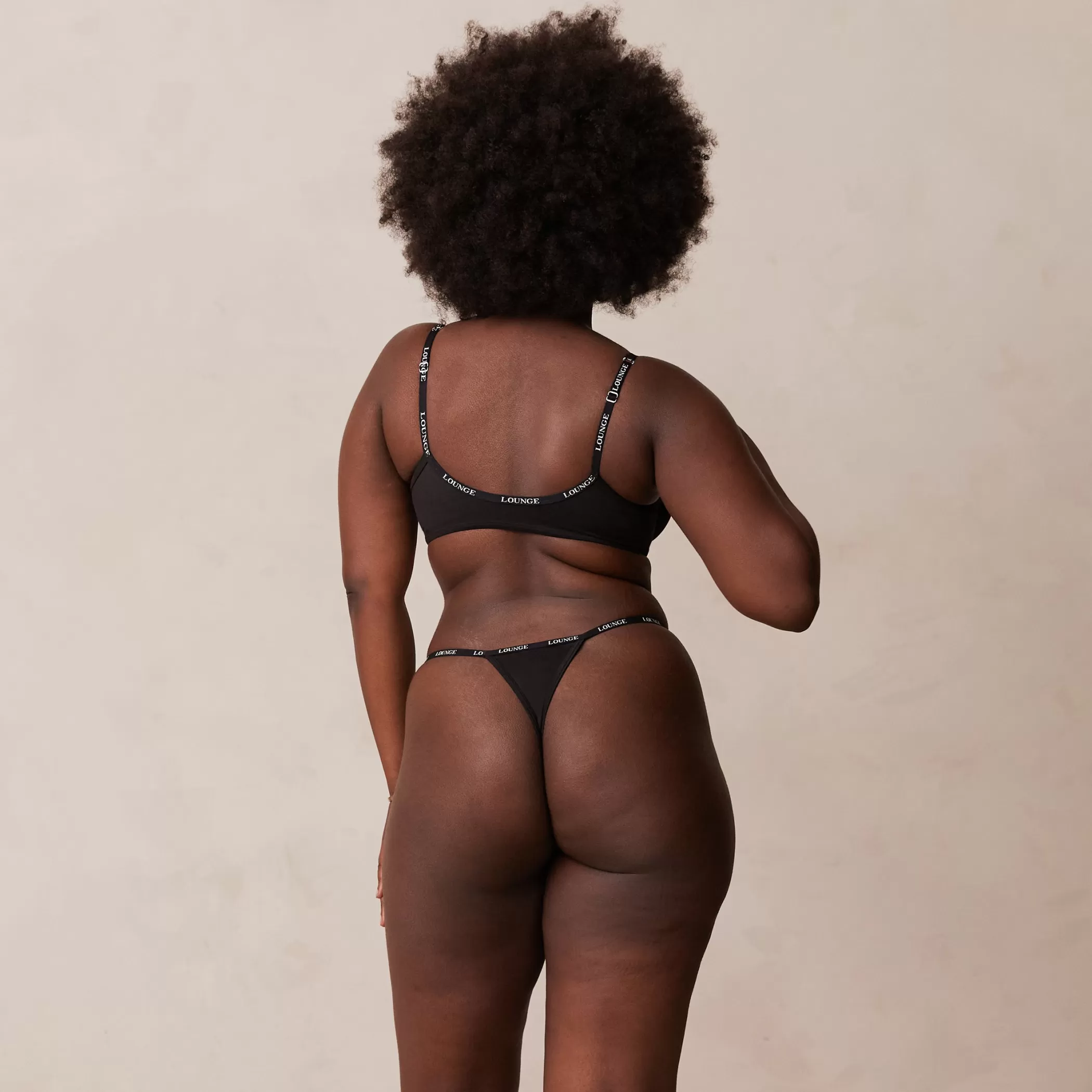 T-shirt Bras | Padded | Lounge Smooth Front Fastening T-shirt Bra & Thong/Briefs Set - Black