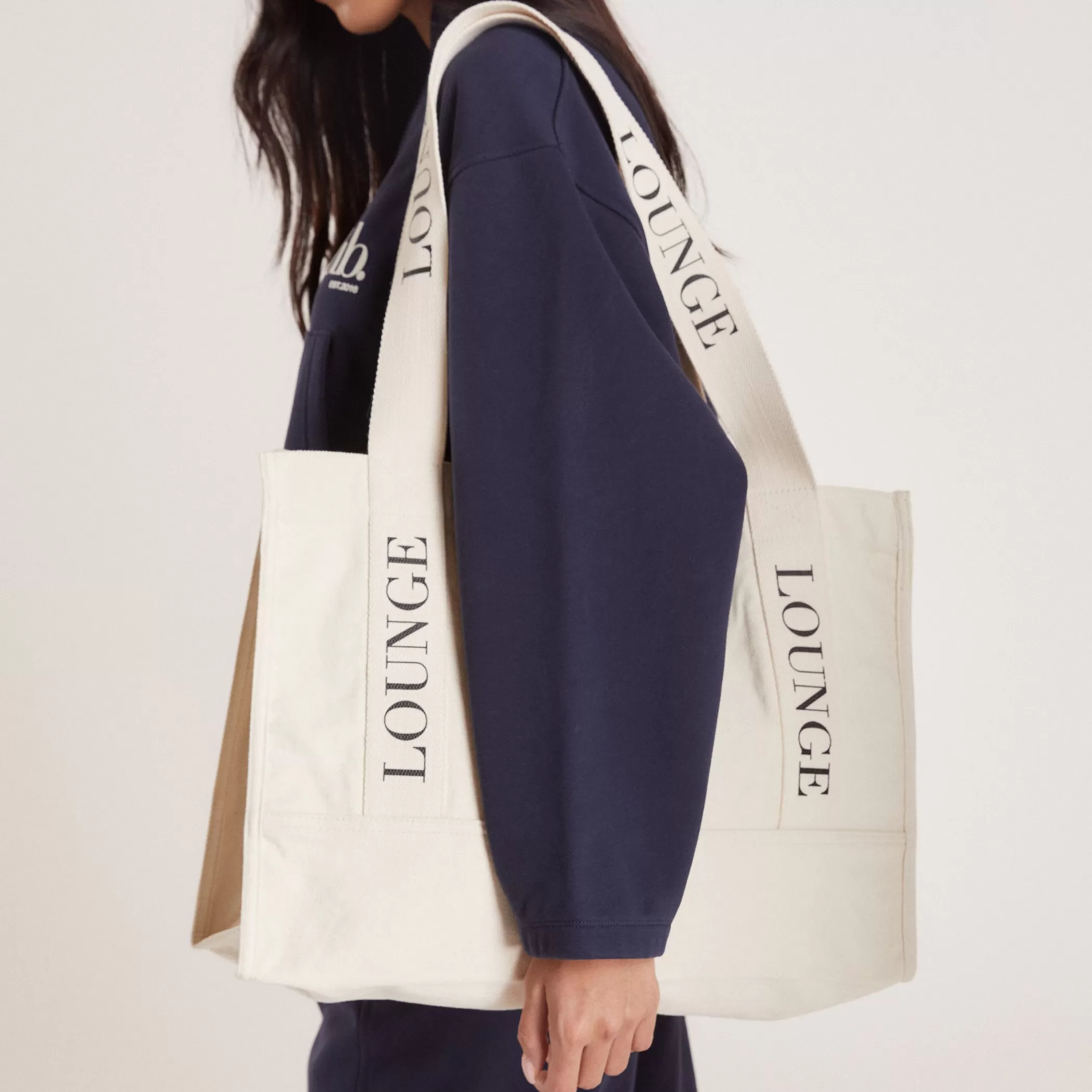 Socks & Accessories | Sunday Club | Lounge The Tote - Cream